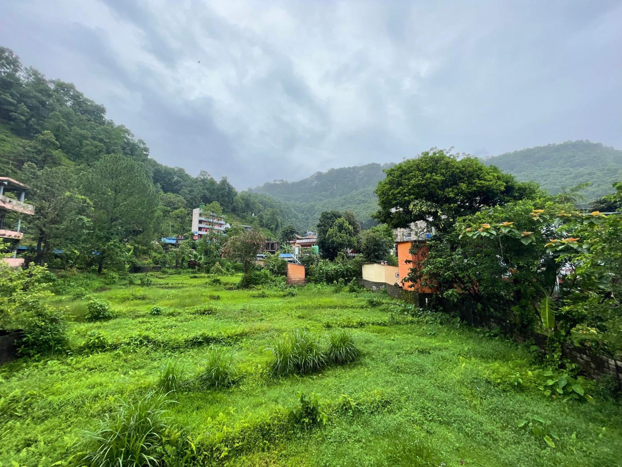 Yuriko Guest House Pokhara Buitenkant foto